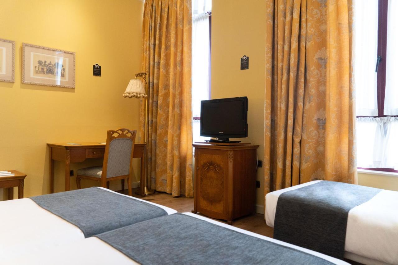 Budget Triple Room,1340215832:JPEG